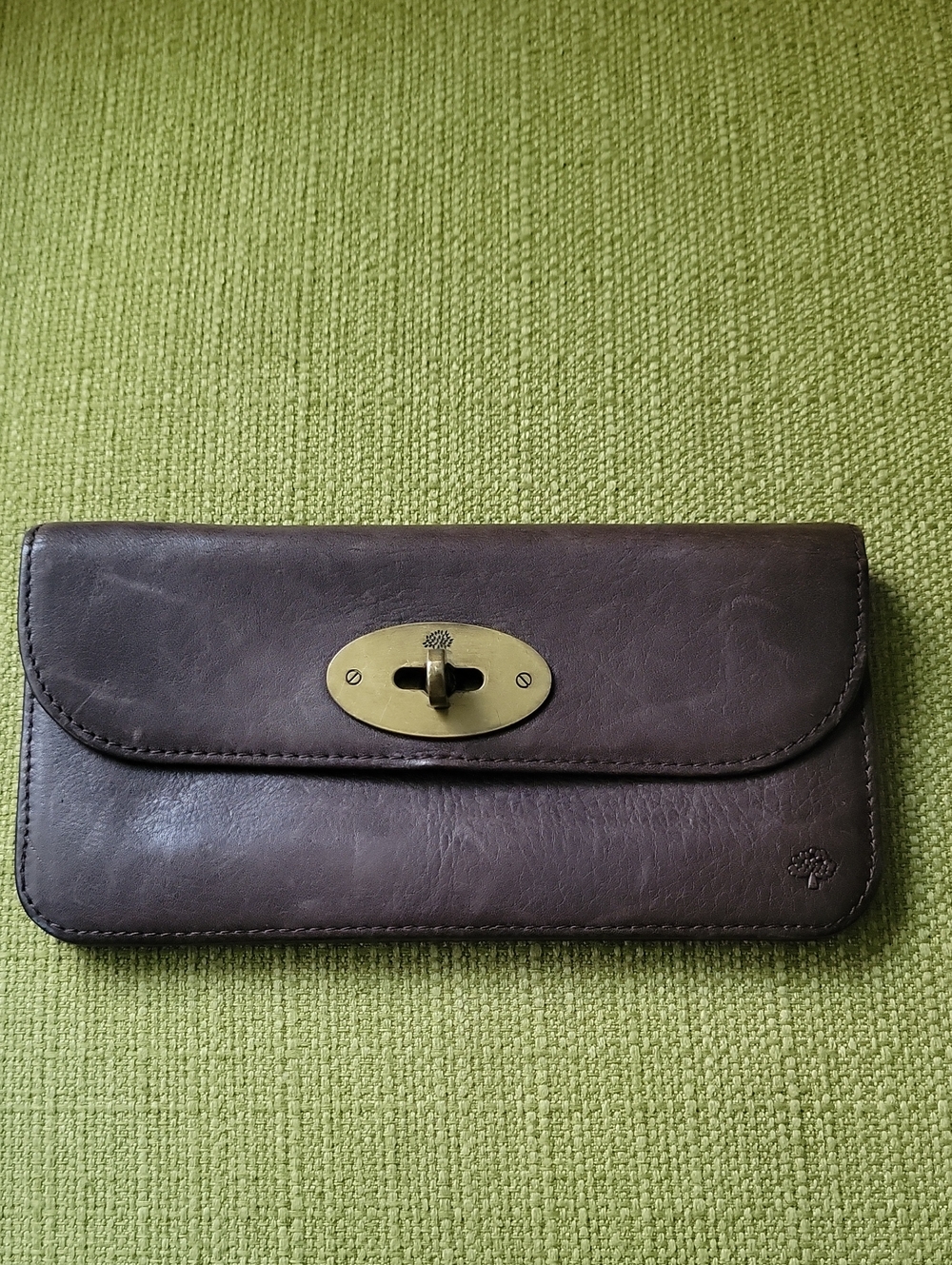 Mulberry Leather Turn-Lock Wallet Clutch